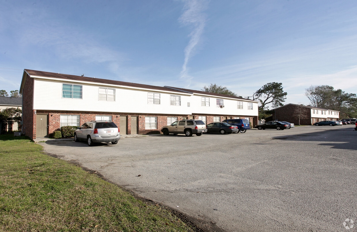 3360 Ashley Phosphate Rd, North Charleston, SC 29418 Apartments in North Charleston, SC