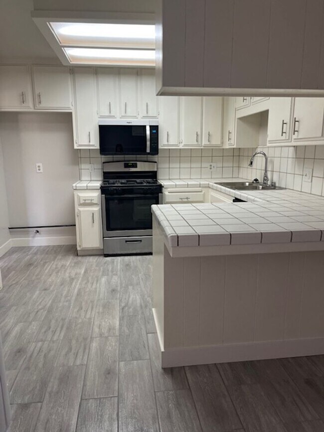 Foto del edificio - SH6012C