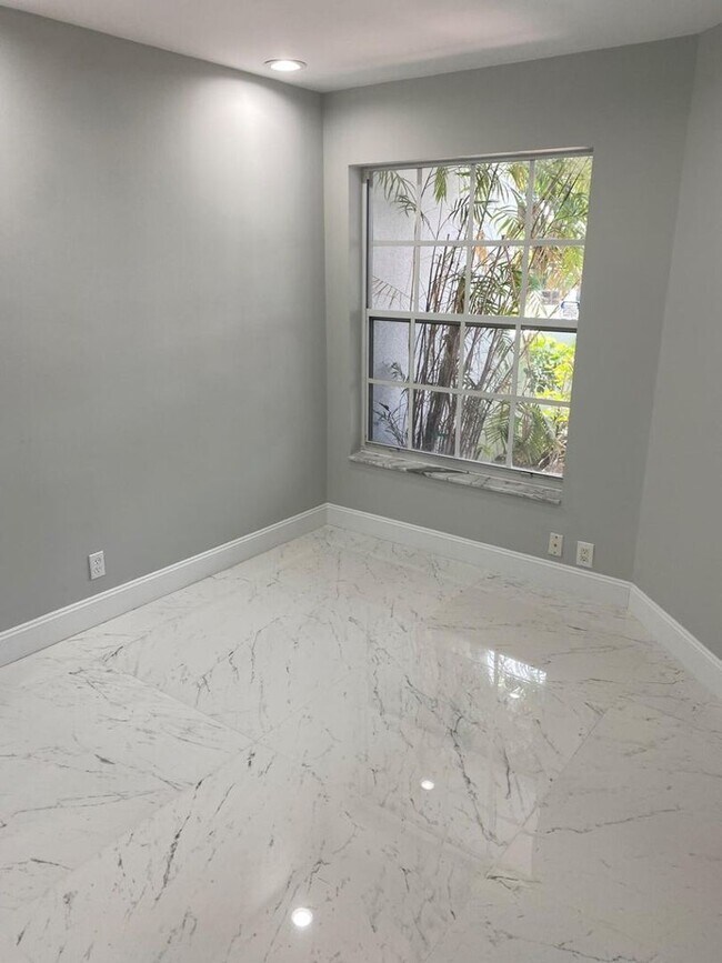 Foto del edificio - 17100 Boca Club Blvd