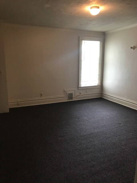 Foto del edificio - 1010 W Ionia St