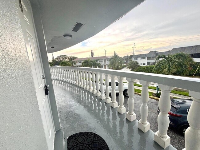 Foto del edificio - 431 W Camino Real