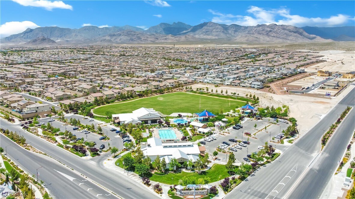 Building Photo - 9839 Mojave Mountain St