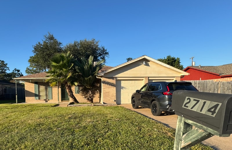 Photo - 2714 5th Ave N (Texas City, TX)