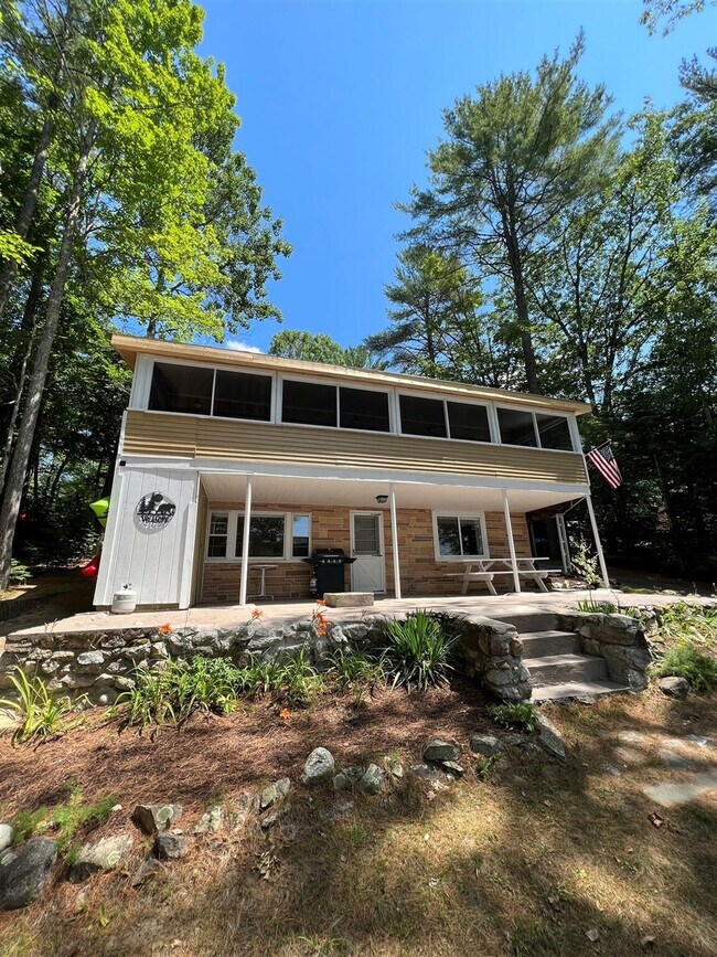 Building Photo - 94 Harbor Rd