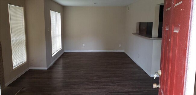 Building Photo - 7200 W T C Jester Blvd