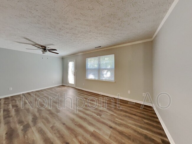 5812 Wynmore Road photo'