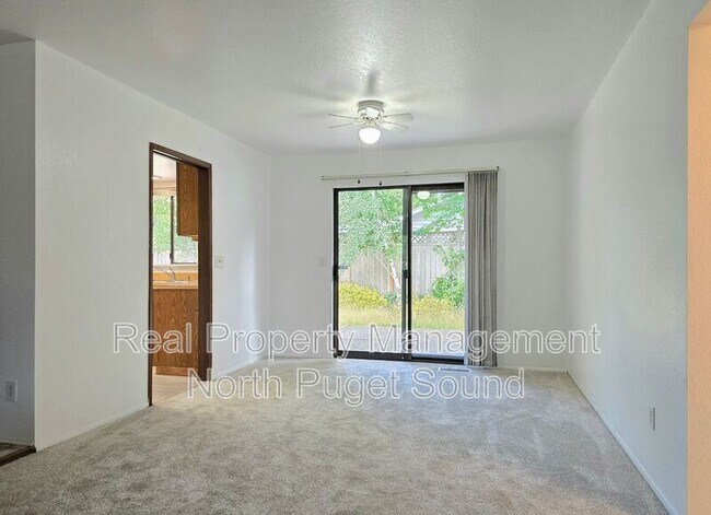 Foto del edificio - 9033 244th St SW