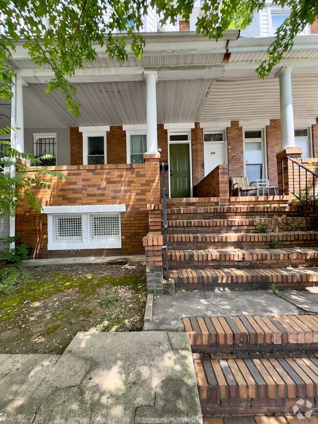 Building Photo - 344 E 28th St