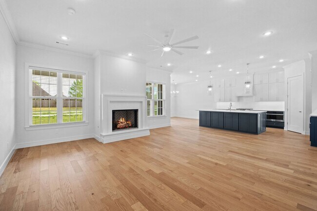 Building Photo - 6465 Courtland Ave