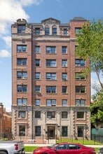 Building Photo - 6026 N Winthrop Ave