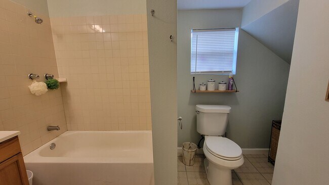 Foto del edificio - 1164 32nd St