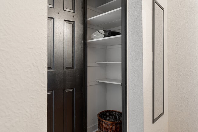 Foto del edificio - 1707 29th St SE