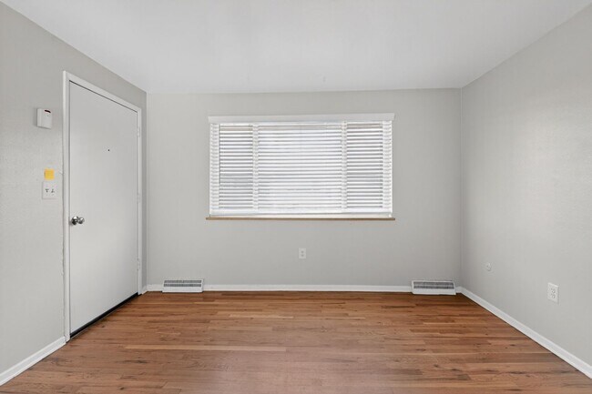 Foto del edificio - 6014 S Prince St