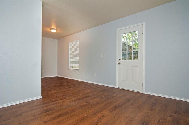 Building Photo - 7630 Anson Cir