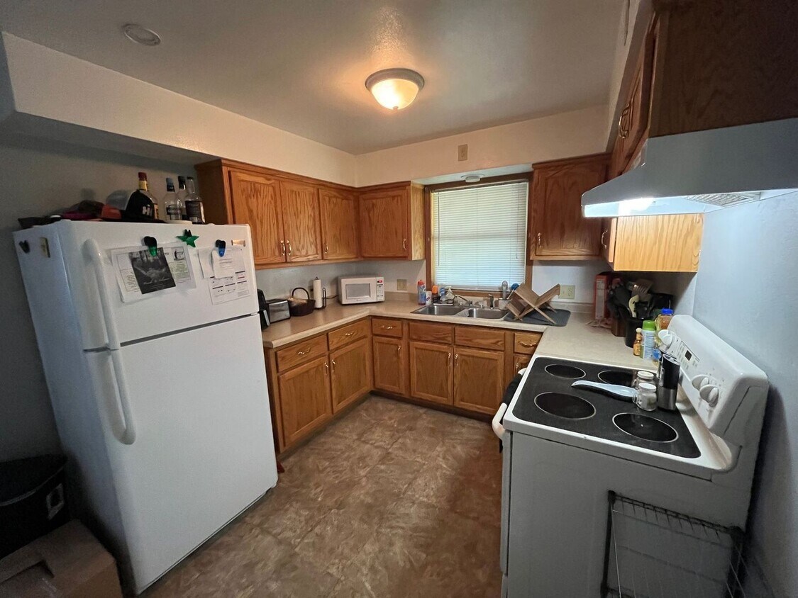 Foto principal - 1401-1403 Wisconsin St