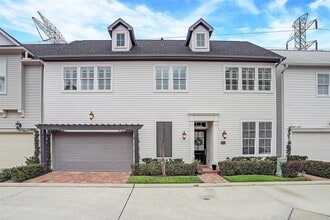 Building Photo - 8610 Green Kolbe Ln