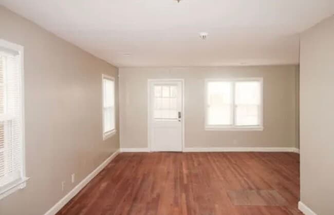 Foto del edificio - Omicron - 3320-3322 (KC*)