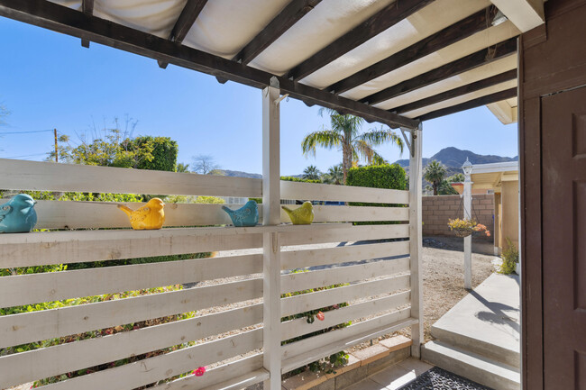 Building Photo - 38758 Bel Air Dr