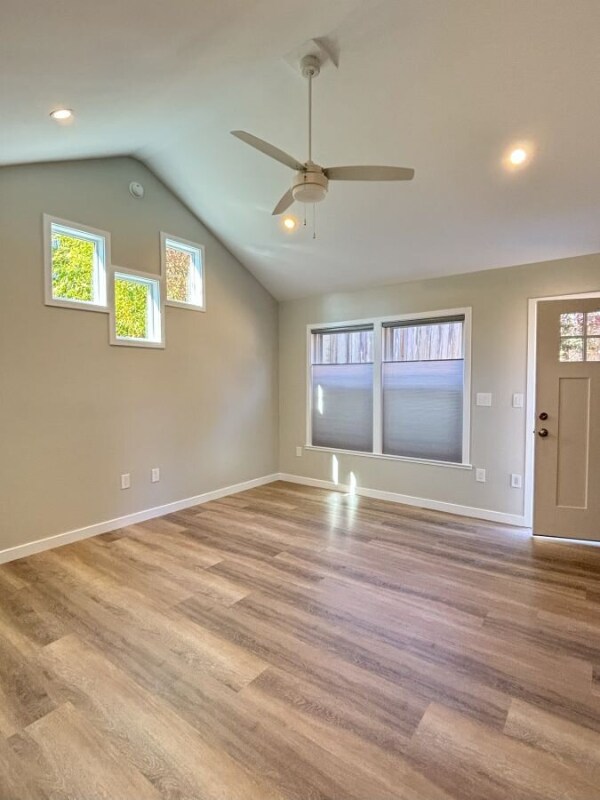 Foto del edificio - 3920 Wilshire Ave