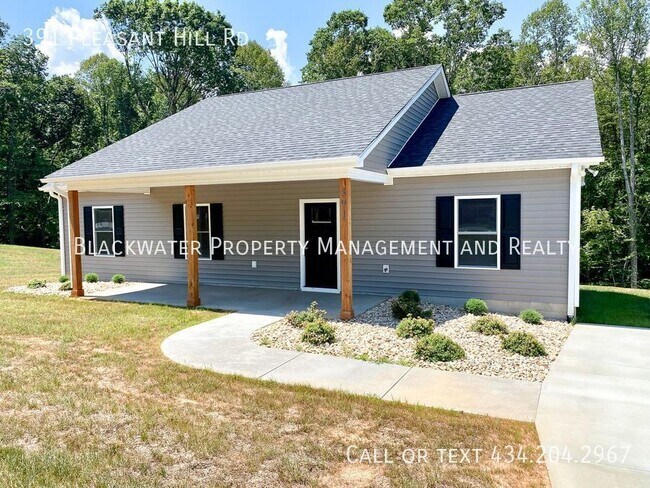 Foto del edificio - MOVE IN SPECIAL! BRAND NEW Three Bedroom H...