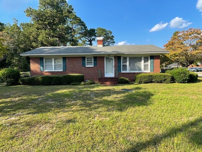 Building Photo - 5057 Wrightsville Ave