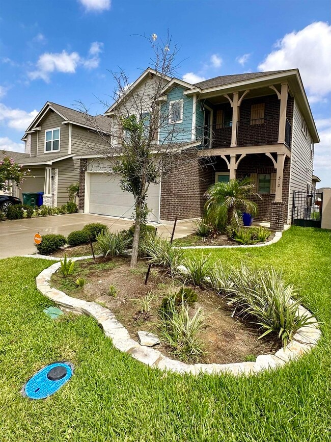 Foto del edificio - 310 Baywater Hill Ln