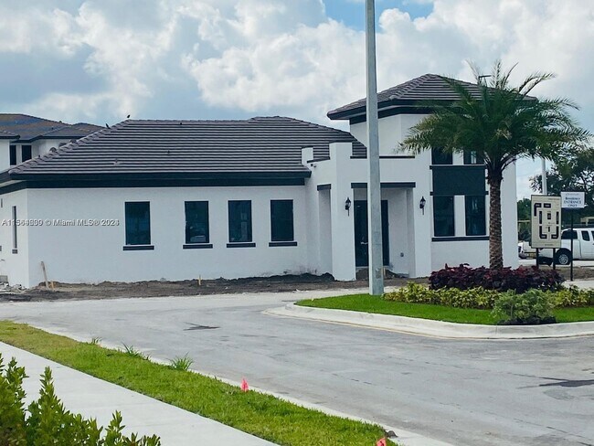 Foto del edificio - 15520 SW 136th St