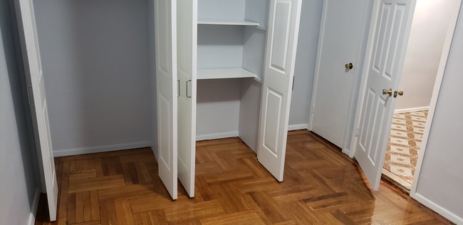 Foto del edificio - 8411 21st Ave