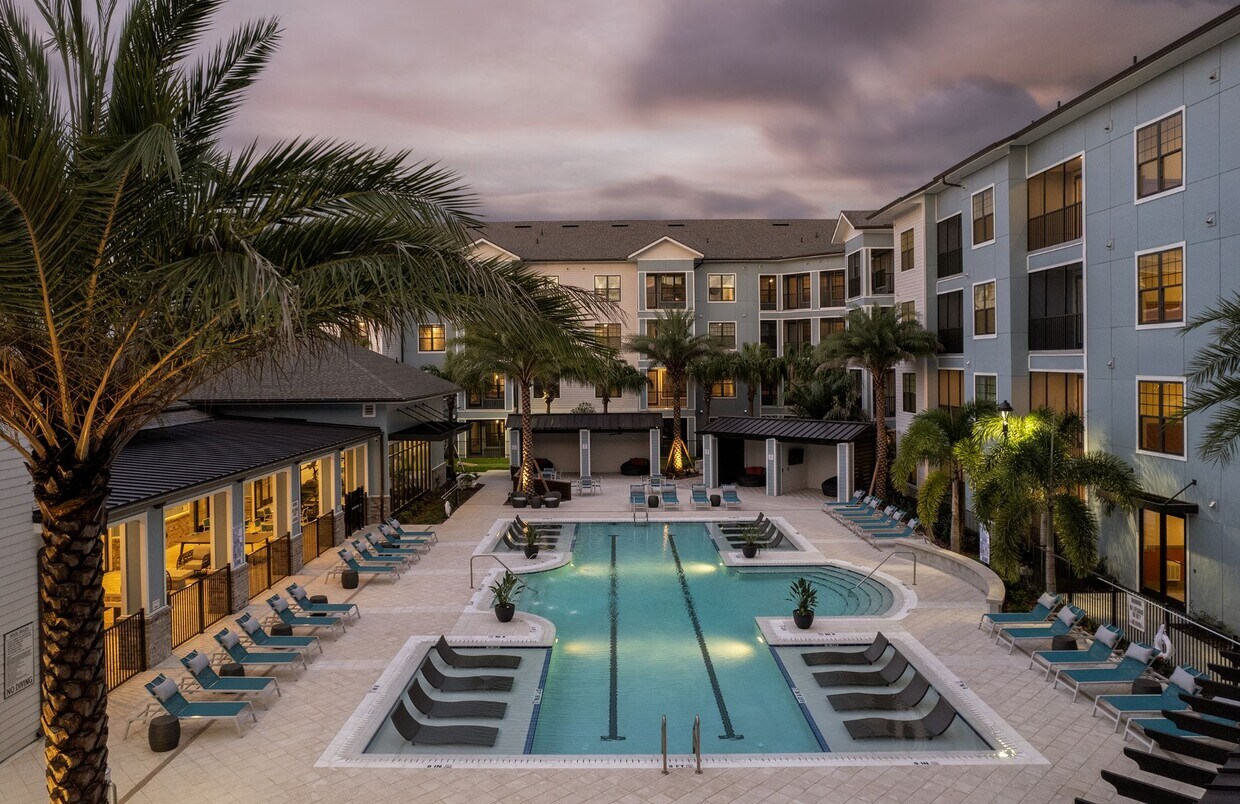 Vintage Horizon West Apartments Winter Garden, FL