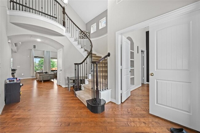 Building Photo - 311 Tangerine Dr