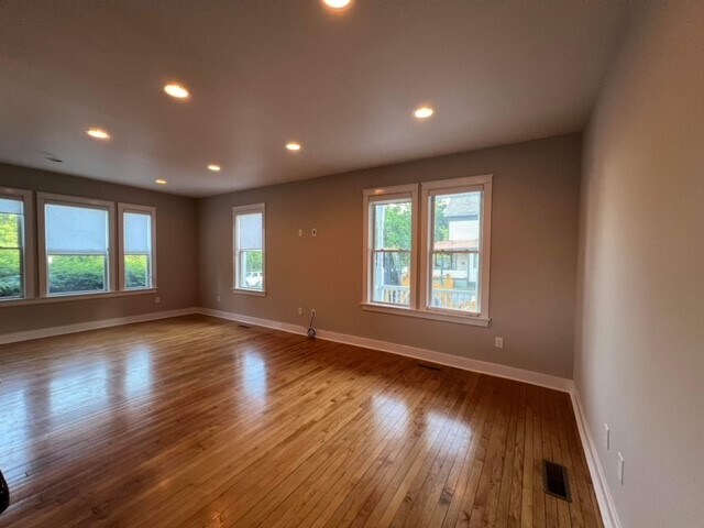 Primary Photo - 135 Maple Ave