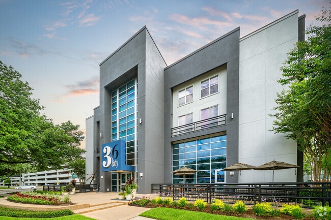 3660 Richmond Ave - 36Sixty