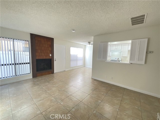 Building Photo - 7942 Moonshadow Cir