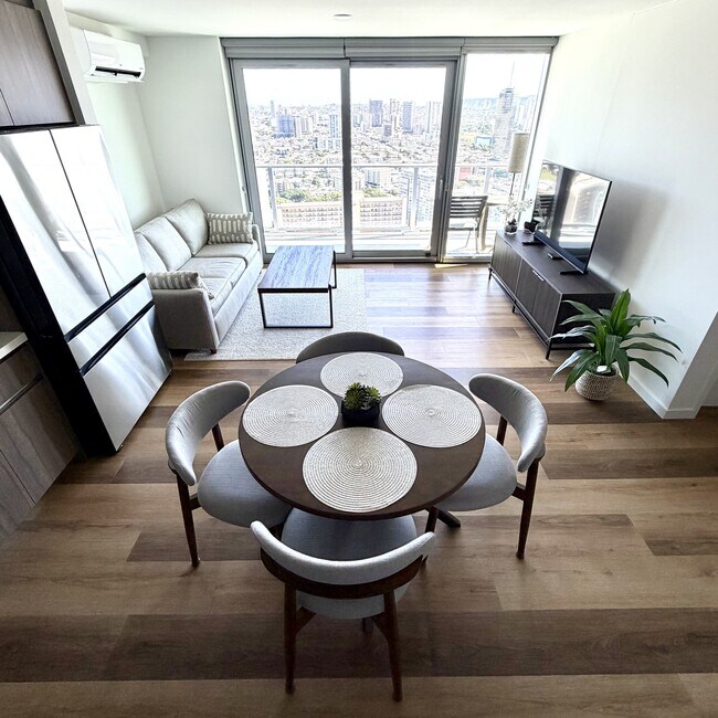 Foto del edificio - 1500 Rycroft St