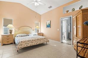 Building Photo - Jackson Way, Fort Pierce, FL 34949 - 2 BR 2 BA single-family home