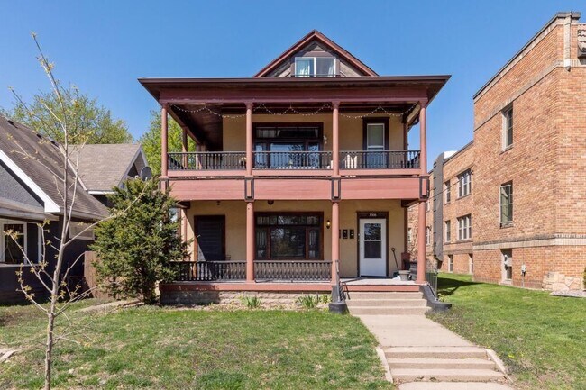 Foto del edificio - 3506 Pleasant Ave