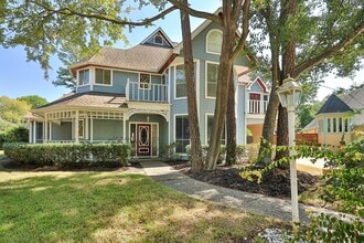 Building Photo - 12002 Moorcreek Dr