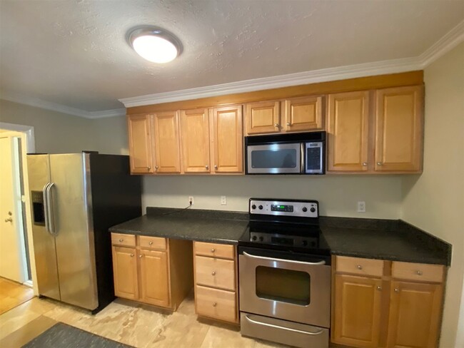 Foto del edificio - 311 Westwood Dr