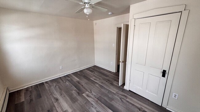 Foto del edificio - 110 E Washington St