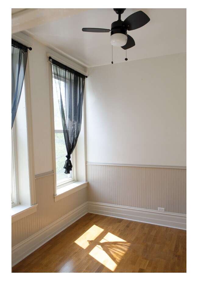 bedroom 1 - 1501 W 18th St