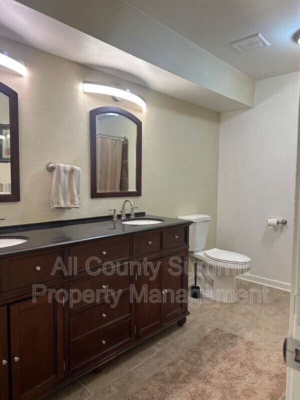 Foto del edificio - 7665 E Quincy Ave