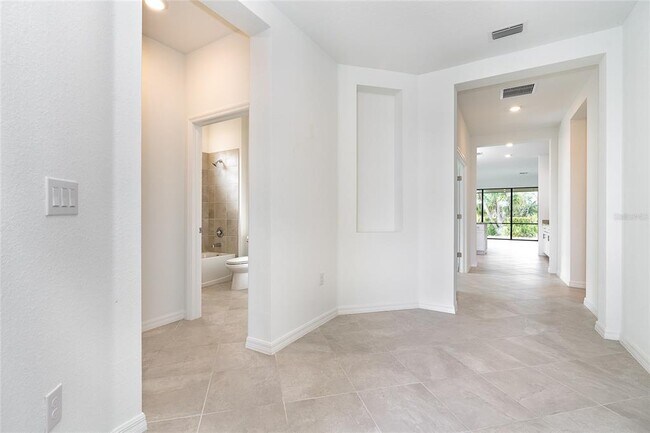 Foto del edificio - 1580 Sunset Preserve Wy