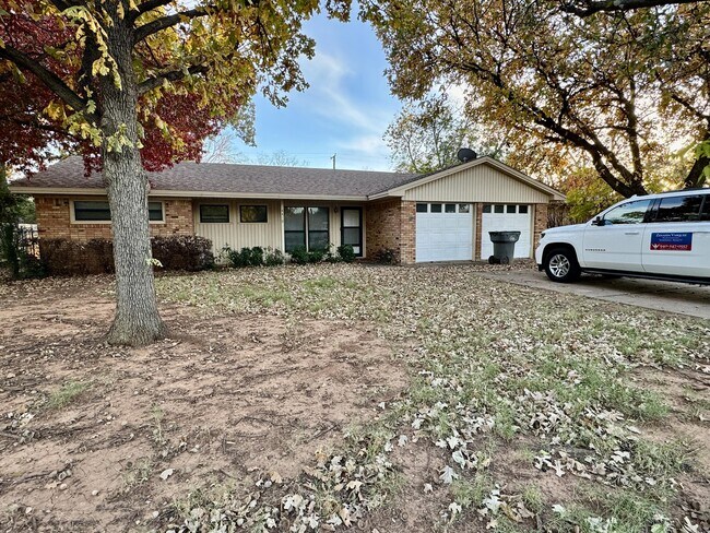 Foto del edificio - 4419 Call Field Rd