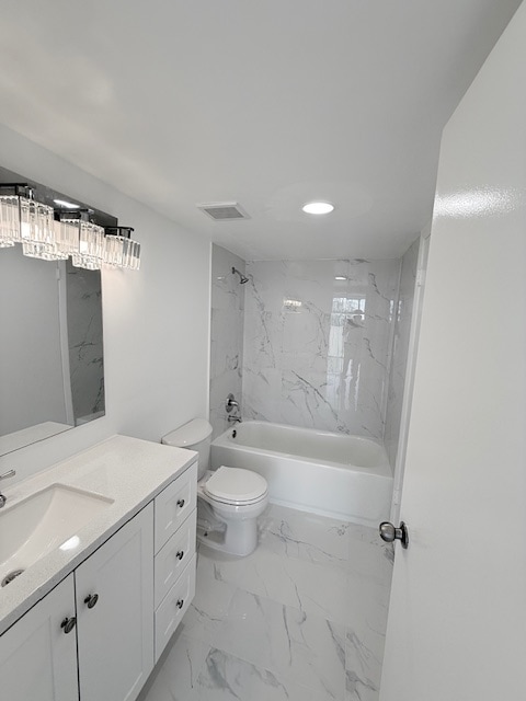 Building Photo - 1300 NE Miami Gardens Dr