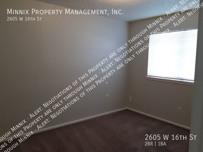 Building Photo - 2605 W 16th St