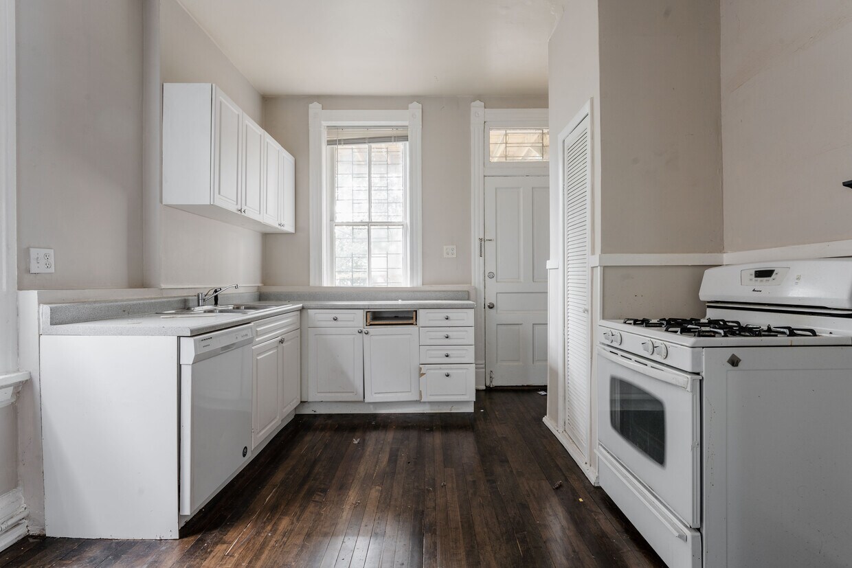 Foto principal - 2031 W Moffat St