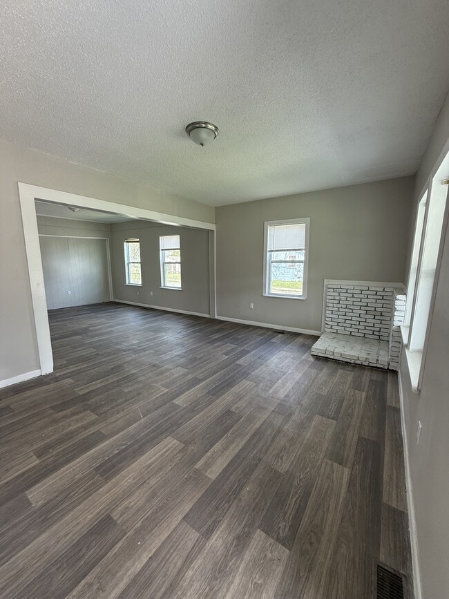 Foto del edificio - 3100 Ave J