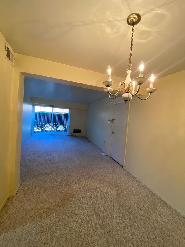 Foto del edificio - Cozy 1 Bedroom in a Quiet Building in Emsworth!
