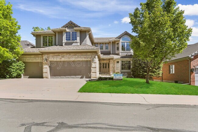 Foto del edificio - 9616 E Maplewood Cir