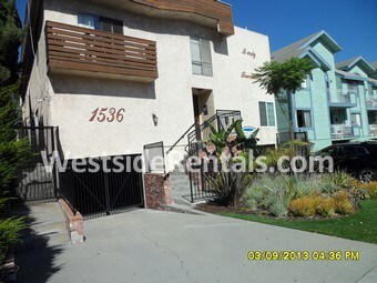 Primary Photo - 1536 S Bundy Dr